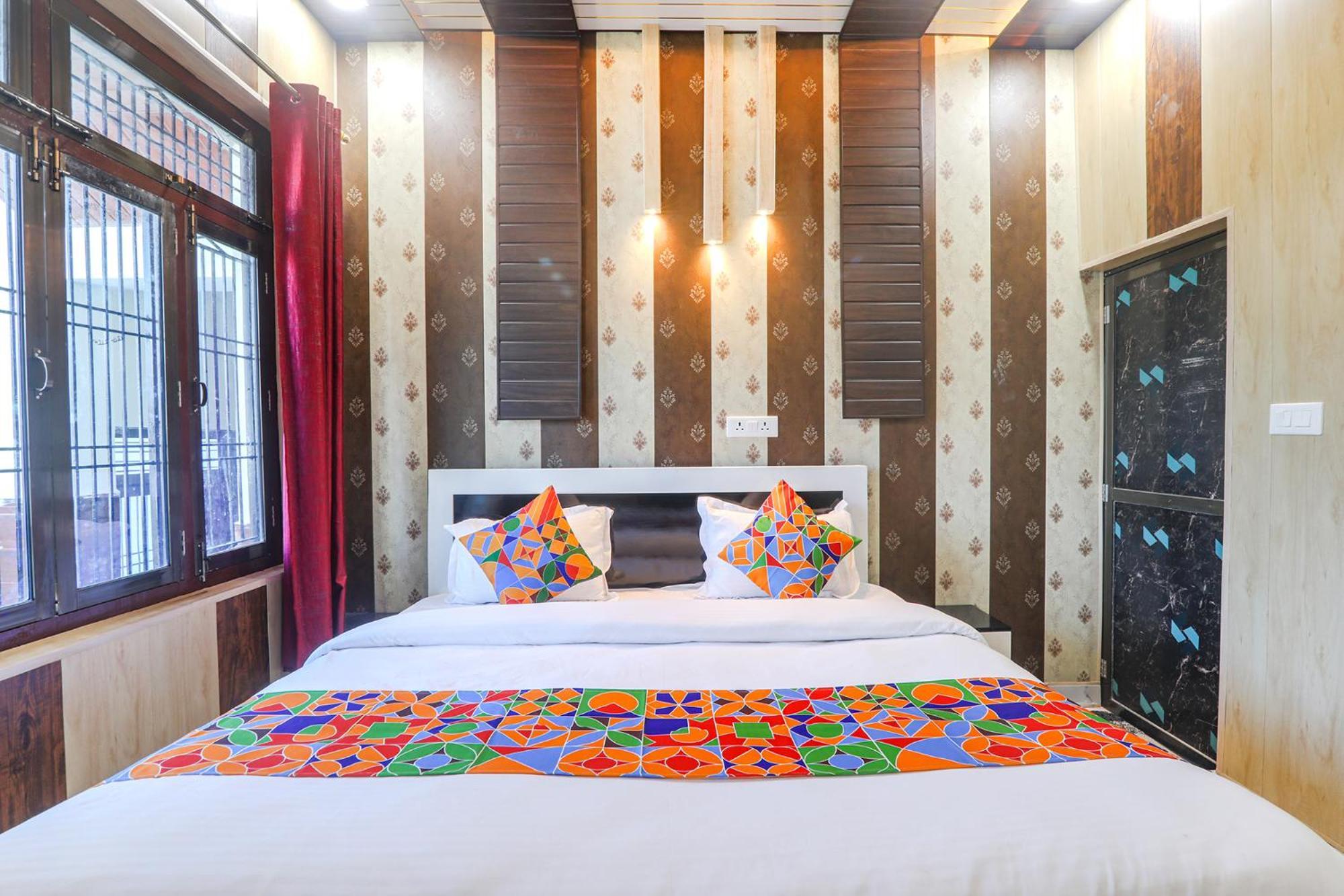 Fabhotel Uma Yugul Ayodhya Eksteriør bilde